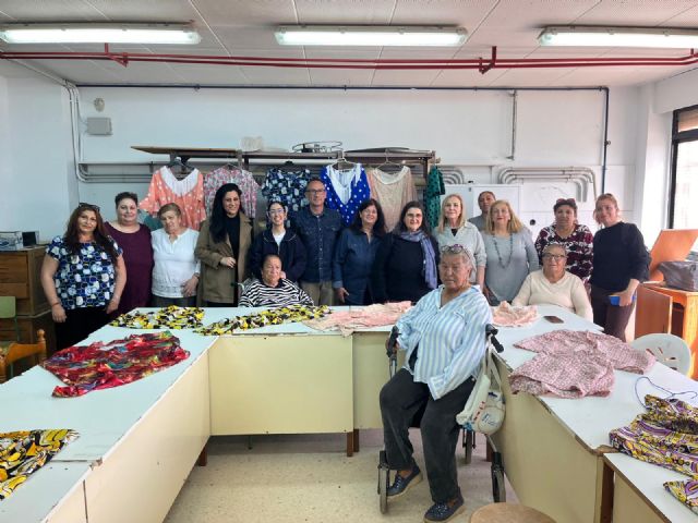 Finaliza el taller de costura para mujeres gitanas