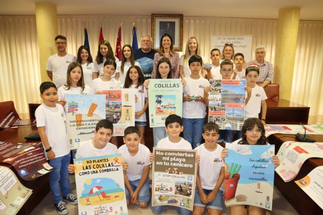 El colegio Las Lomas presenta su proyecto ESenRED bajo el lema 'No plantes colillas como una sombrilla'