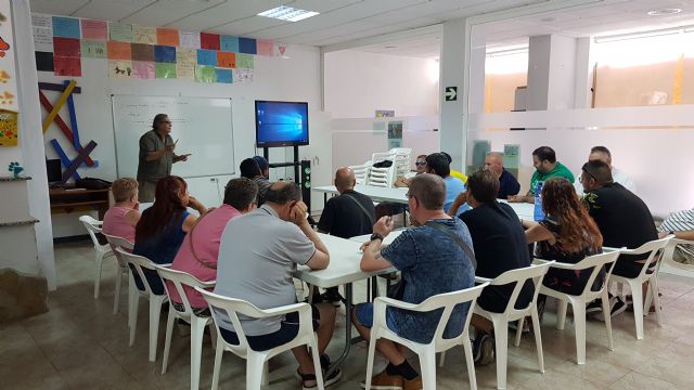 Benito Rabal imparte un taller de cine en AFEMAC