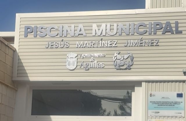 García: 'Es incomprensible que una piscina recién inaugurada esté cerrada con la gran cantidad de deportistas aguile&ntilde;os que demandan su uso'