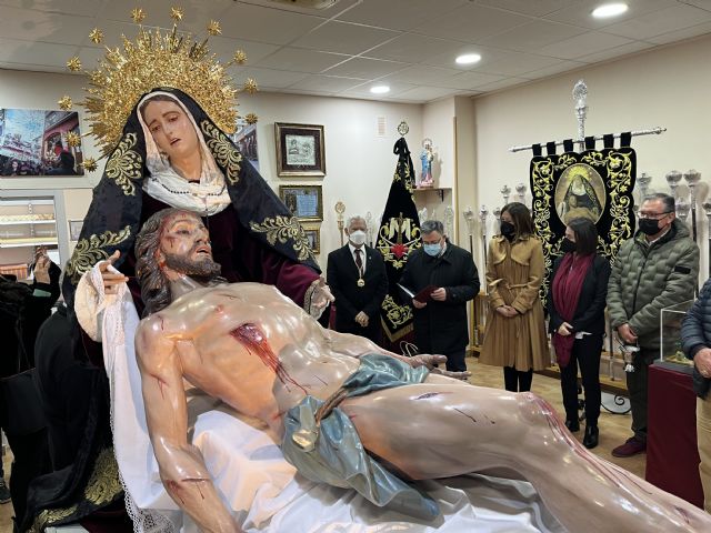 El Cristo de la Misericordia y la Santísima Virgen de la Piedad se encuentran ya en su Casa de Hermandad