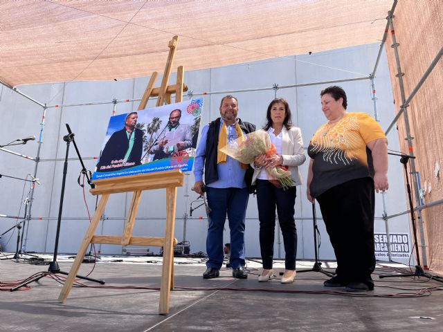 La asociación Pochibo Caló rinde un homenaje póstumo a Tomás Consentino coincidiendo con el Día Internacional del Pueblo Gitano