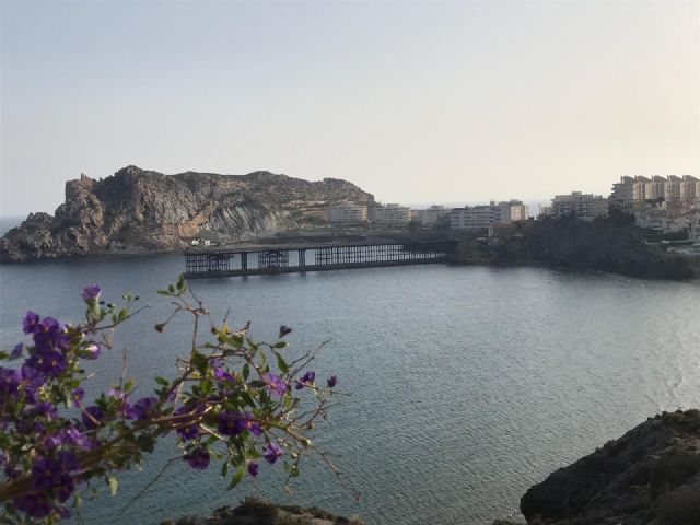 Valverde: 'Todos esperamos que la rehabilitación del embarcadero del Hornillo sea una realidad, pero que no se cuelguen medallas innecesarias'