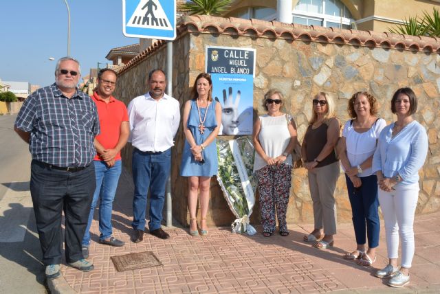 Águilas recuerda a Miguel Ángel Blanco cuando se cumplen veintiún años de su secuestro y asesinato