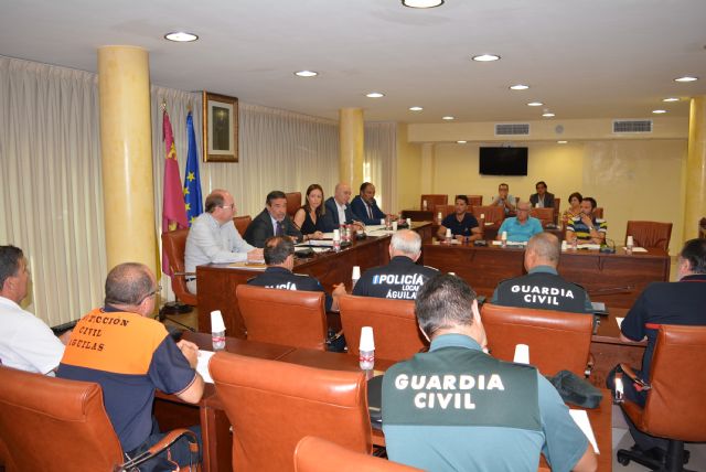 La Junta Local ultima los detalles del operativo de seguridad para el Carnaval de verano y el desfile del Orgullo LGTBIQ