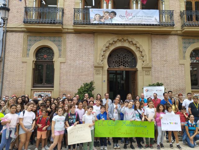 La asociación salud mental Águilas celebra el día mundial de la salud mental