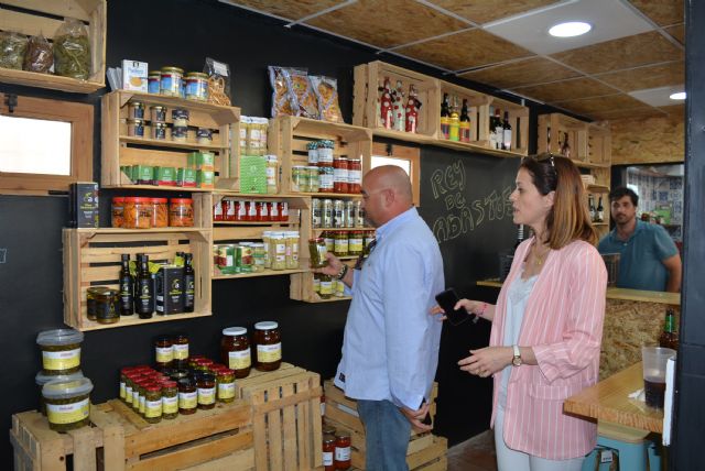 La Plaza de Abastos casi al 100 % de actividad