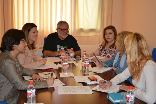 Catorce empresas y servicios públicos de la localidad reciben el distintivo Compromiso de Calidad Turística