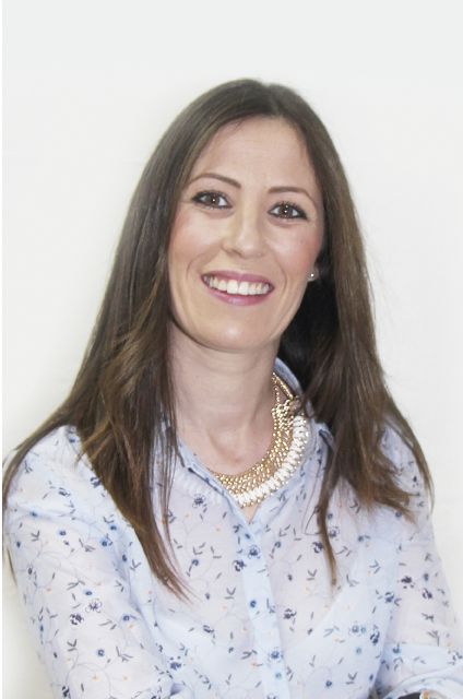 Isabel María Torrente será la candidata de IU-los verdes en las próximas elecciones municipales