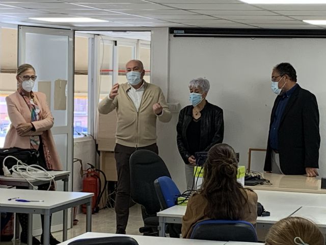 El equipo de rastreadores del CECOVID Águilas comienza el seguimiento de casos COVID en el municipio