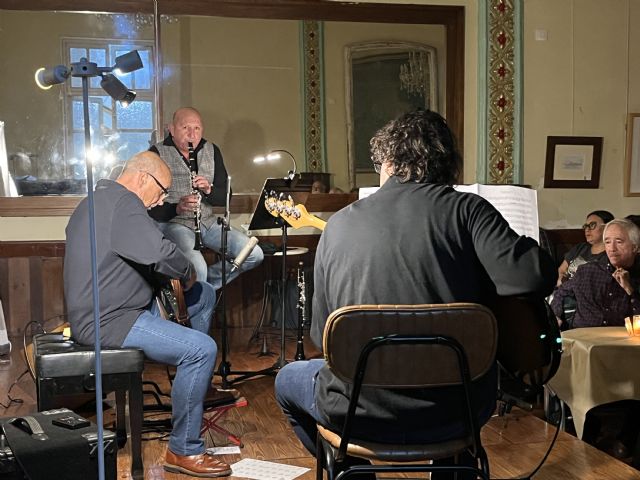 El Casino acoge el concierto del Trío A3