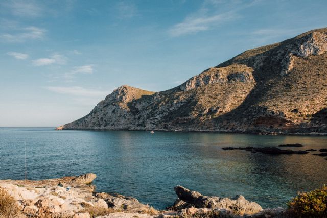 Los vecinos de Águilas y Calabardina se unen para 'dar la cara' por Cabo Cope