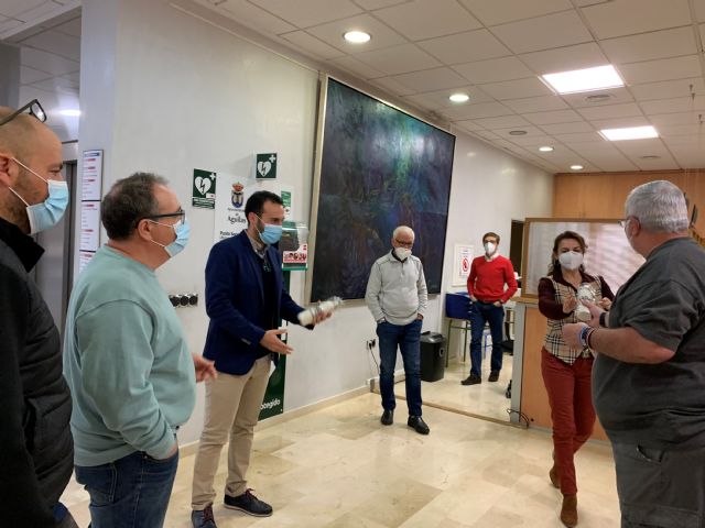 Los funcionarios del Ayuntamiento de Águilas 'Reciclamos, REDUCIMOS, reutilizamos'