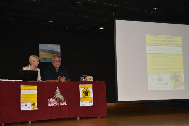 Águilas acoge una jornada divulgativa sobre tortugas marinas
