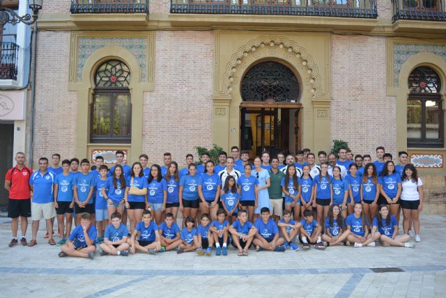 El Club de Balonmano Águilas finaliza una brillante temporada