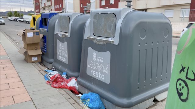 PP Águilas celebra que por fin se ponga en marcha un plan de limpieza de choque en las calles de la localidad