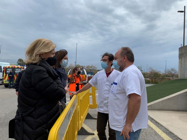 La ciudadanía aguileña responde sobresalientemente a la vacunación masiva en el Pabellón Diego Calvo Valera