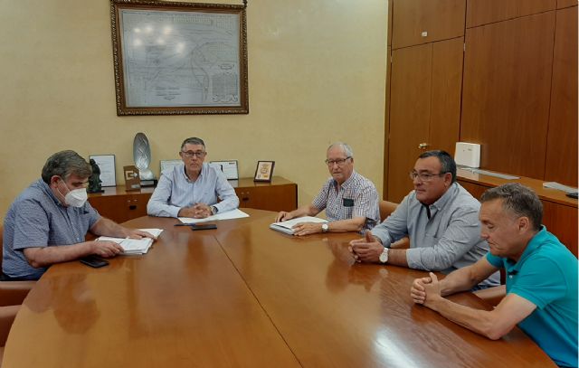 Urrea ha mantenido una reunión de trabajo con la Comunidad de Regantes de Águilas