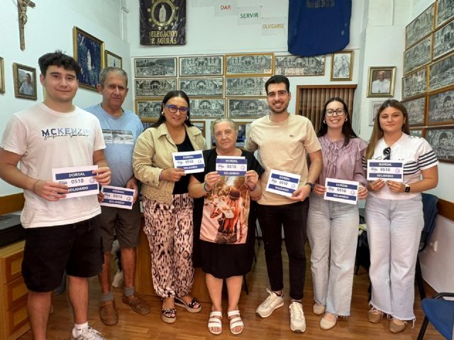 NNGG Águilas entrega a la Hospitalidad de Lourdes un cheque solidario por valor de 1.050 euros