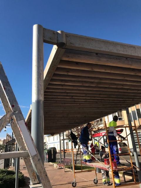 La edil Isabel Fernández ha anunciado las actuaciones realizadas en el último mes incluidas en el Plan de Mejora de Espacios Públicos