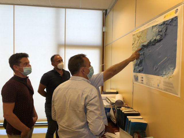 El PP solicita al Gobierno de España a que se reconsidere la nueva legislación que afecta duramente a los pescadores aguileños