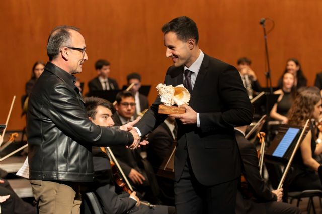 La segunda jornada del Ciclo de Orquesta Jóvenes pone al público en pie
