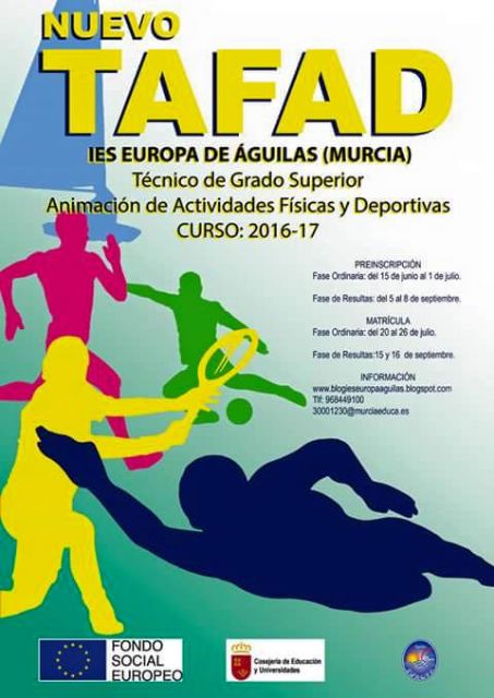 Moreno visita el I.E.S. Europa por la implantación del nuevo TAFAD