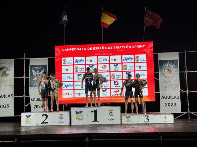 Maite Jiménez-Orta y David Cantero ganan el Campeonato de España de Triatlón Sprint 2025 en Águilas