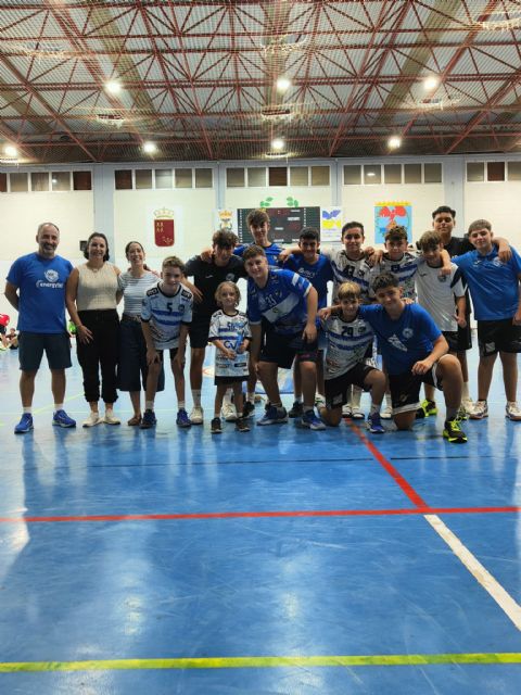 12 horas cargadas de balonmano en el IX Torneo Pretemporada del Club Balonmano Águilas
