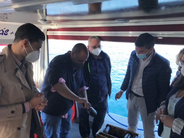 Vinos únicos producidos a 40 metros de profundidad en la costa aguileña