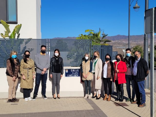 Una calle de Águilas recibe el nombre de Clara Campoamor