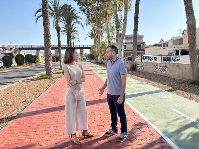 Águilas impulsa la movilidad sostenible con un nuevo carril bici y senda peatonal entre el Puente Ferroviario y el Paseo Marítimo