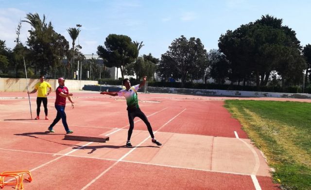 Este sábado, la jabalina también se cita con la tecnificación