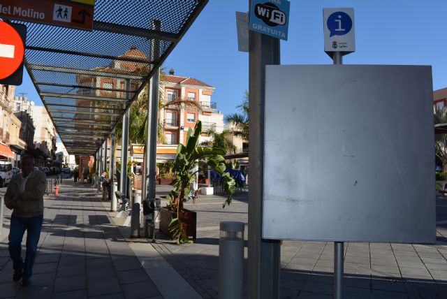 El Ayuntamiento de Águilas instala veinte puntos informativos