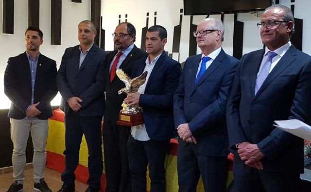 José María Paredes se alza con el águila dorada del Ciudad de Urci