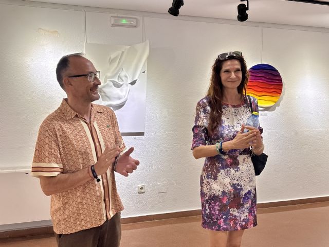 La Casa de Cultura acoge la exposición 'Retrospectiva Marina' de Rosa Glez Caro hasta el 2 de septiembre