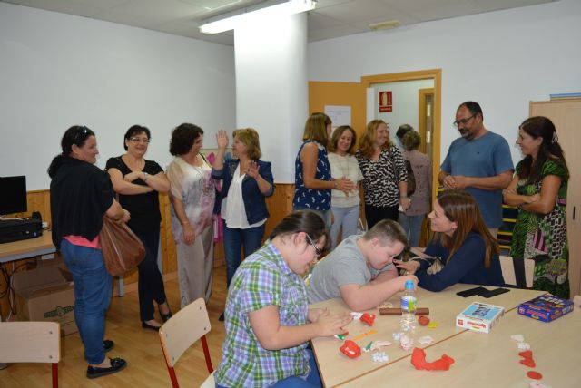 El Ayuntamiento cede un espacio municipal para asociaciones socio-sanitarias de la localidad