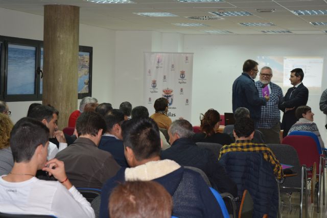 Setenta emprendedores y pymes participan en las jornadas Infofinancia
