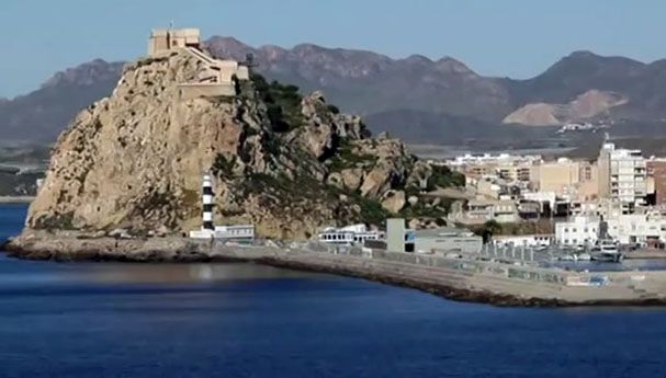 Ciudadanos urge al ayuntamiento a encontrar una solución al ascensor que permite visitar el castillo de San Juan de las Águilas