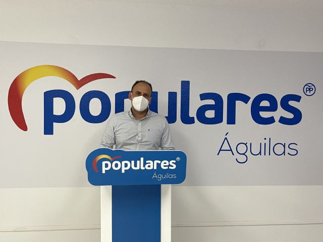 Navarro: 'El PSOE pone de manifiesto su falta de capacidad en la gestión cometiendo un error tras otro'