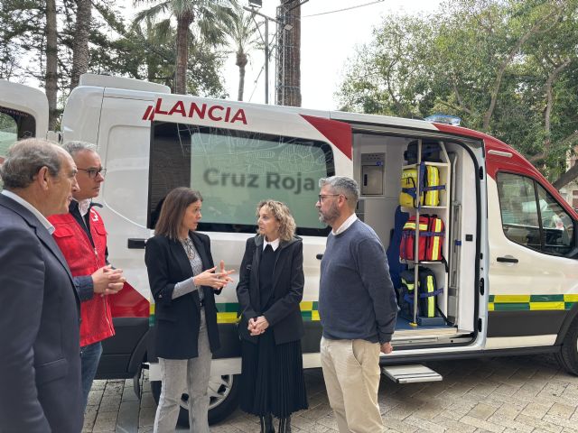 Cruz Roja refuerza su capacidad de respuesta en la Región de Murcia con la adquisición de una nueva ambulancia asistencial que tendrá base en Águilas
