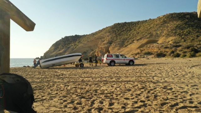 El Partido Popular solicita mayor protección para las personas y efectivos de Fuerzas y Cuerpos de Seguridad del Estado que atienden a los inmigrantes que llegan a la costa