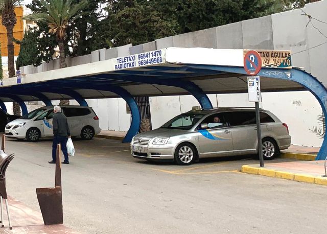 El Ayuntamiento de Águilas adjudica cinco nuevas licencias de auto-taxi
