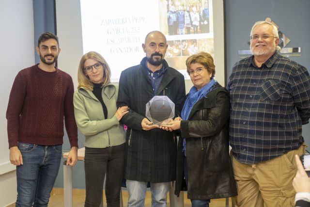 Chic y Pepe García, ganadores del concurso de escaparates de ACIA