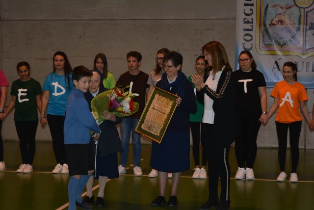 La comunidad educativa del colegio María Inmaculada celebra el nombramiento de Hijas Predilectas de la ciudad de las Hijas de la Caridad