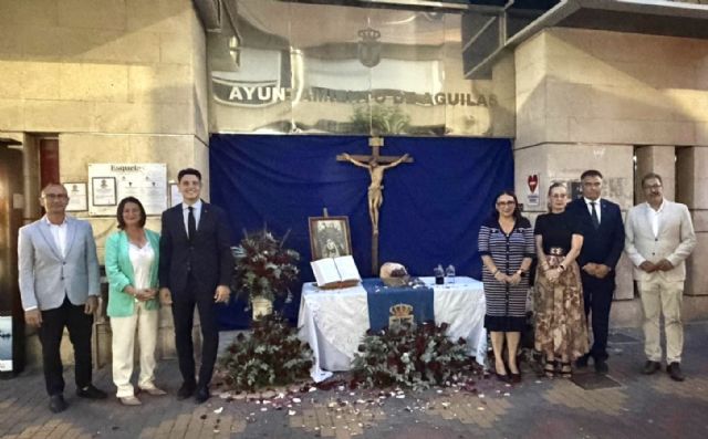 La procesión del Corpus Christi recorre las calles de Águilas