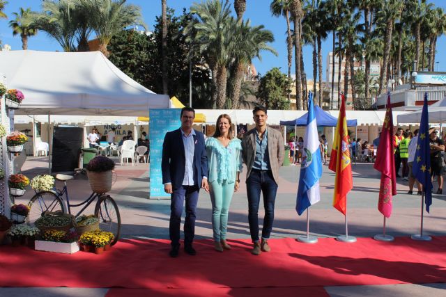 La Feria de Asociaciones vuelve a poner de manifiesto la excelente salud del tejido asociativo local