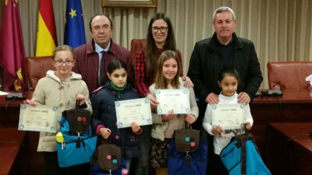 Entrega de diplomas del concurso La mar es vida, cuídala