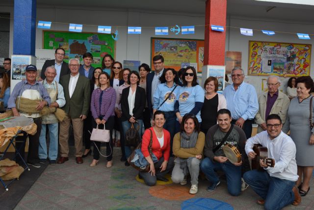 El colegio María Inmaculada celebra una exitosa Feria de las Tradiciones
