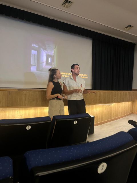 Águilas Diversa trae hasta Águilas el documental 'Un hogar sin armarios'